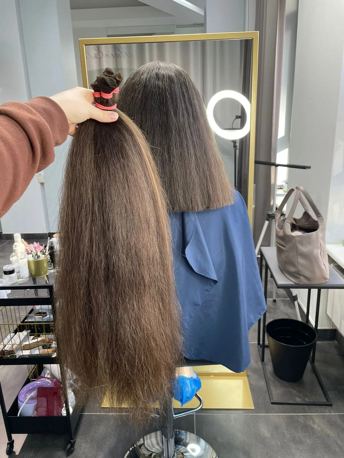 Выкуп волос у клиентки - фото № 1